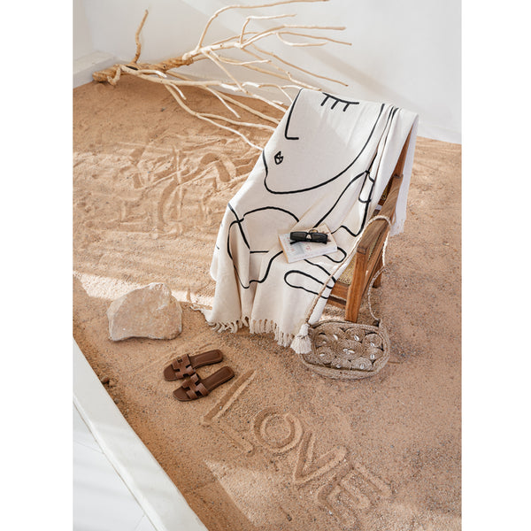 Printed Women Face Woven Throw White - Sashaaworld