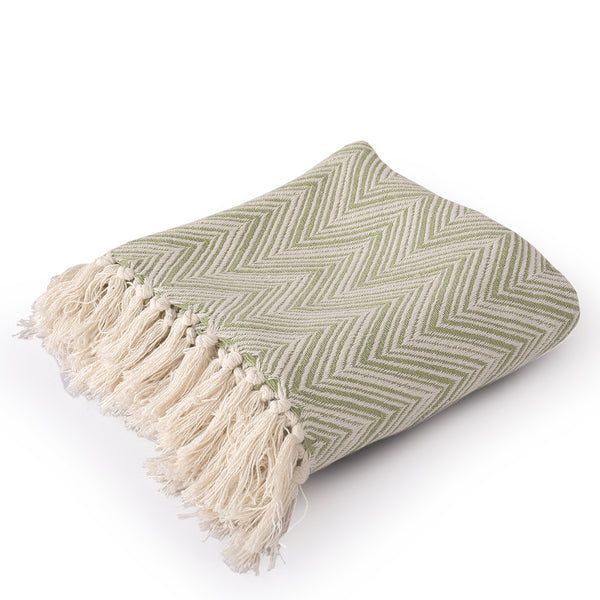 Zig-Zag Pattern Green Ivory Woven Throw- sashaaworld