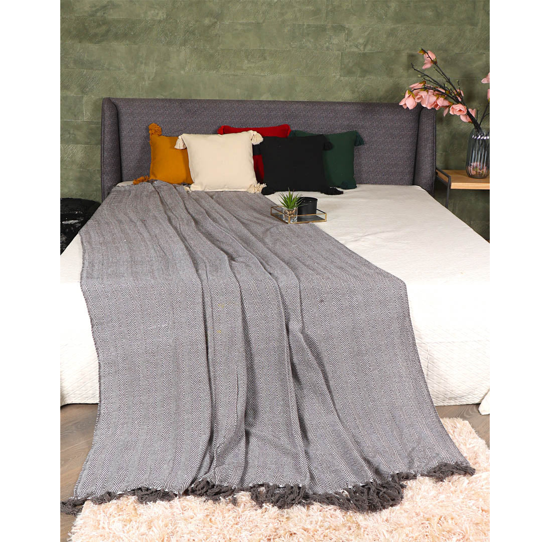 Granite-White XL Throw - Sashaa World
