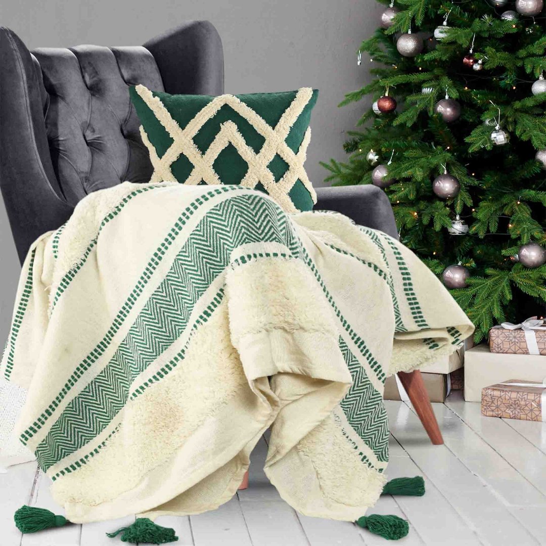 Green and Ivory Tufted Striped Throw - Sashaa World