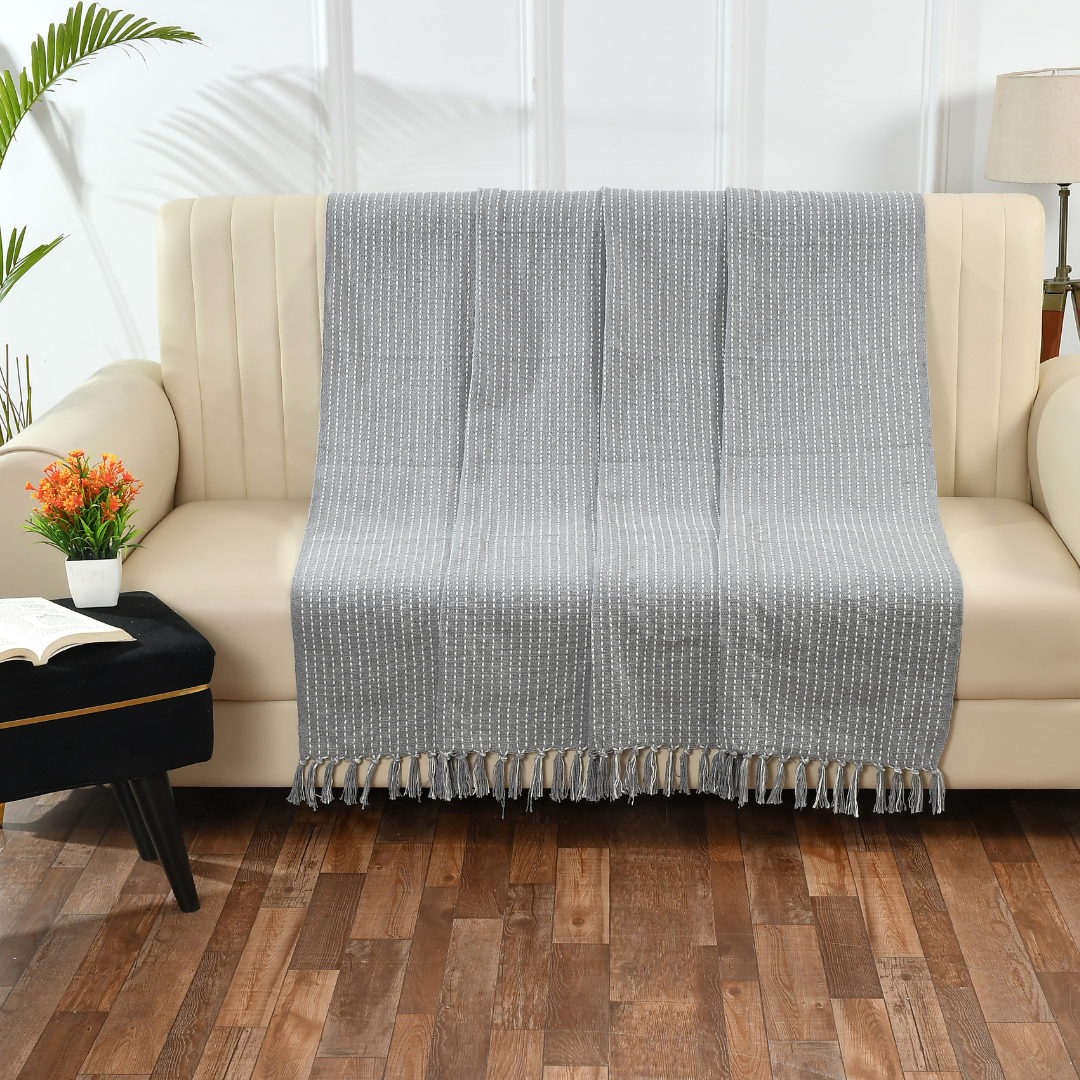 Grey Woven Throw - Sashaaworld