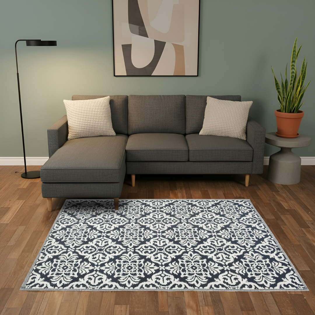 Reversible Blue and White Geometric Carpet