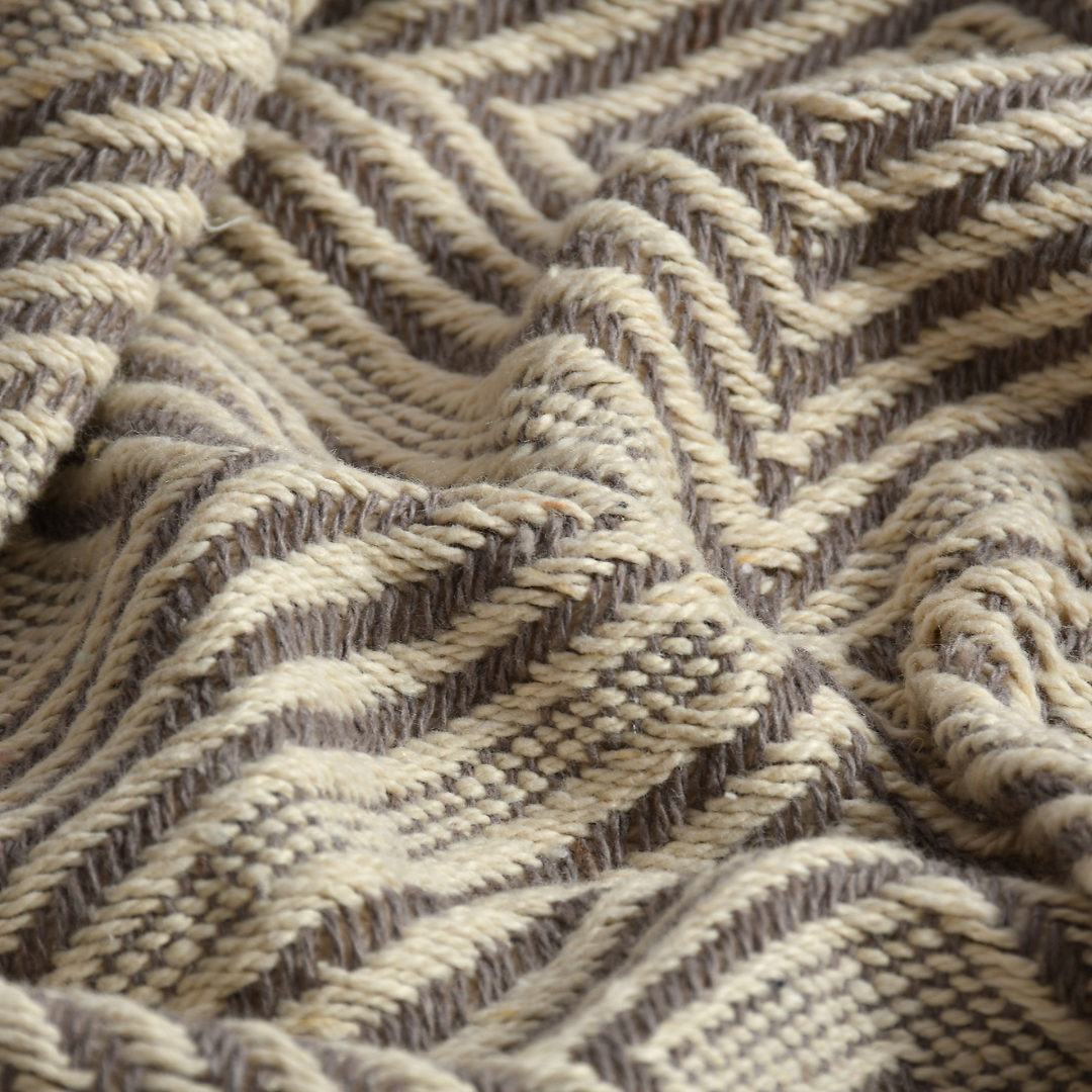 Diamond Weave Comfort Throw