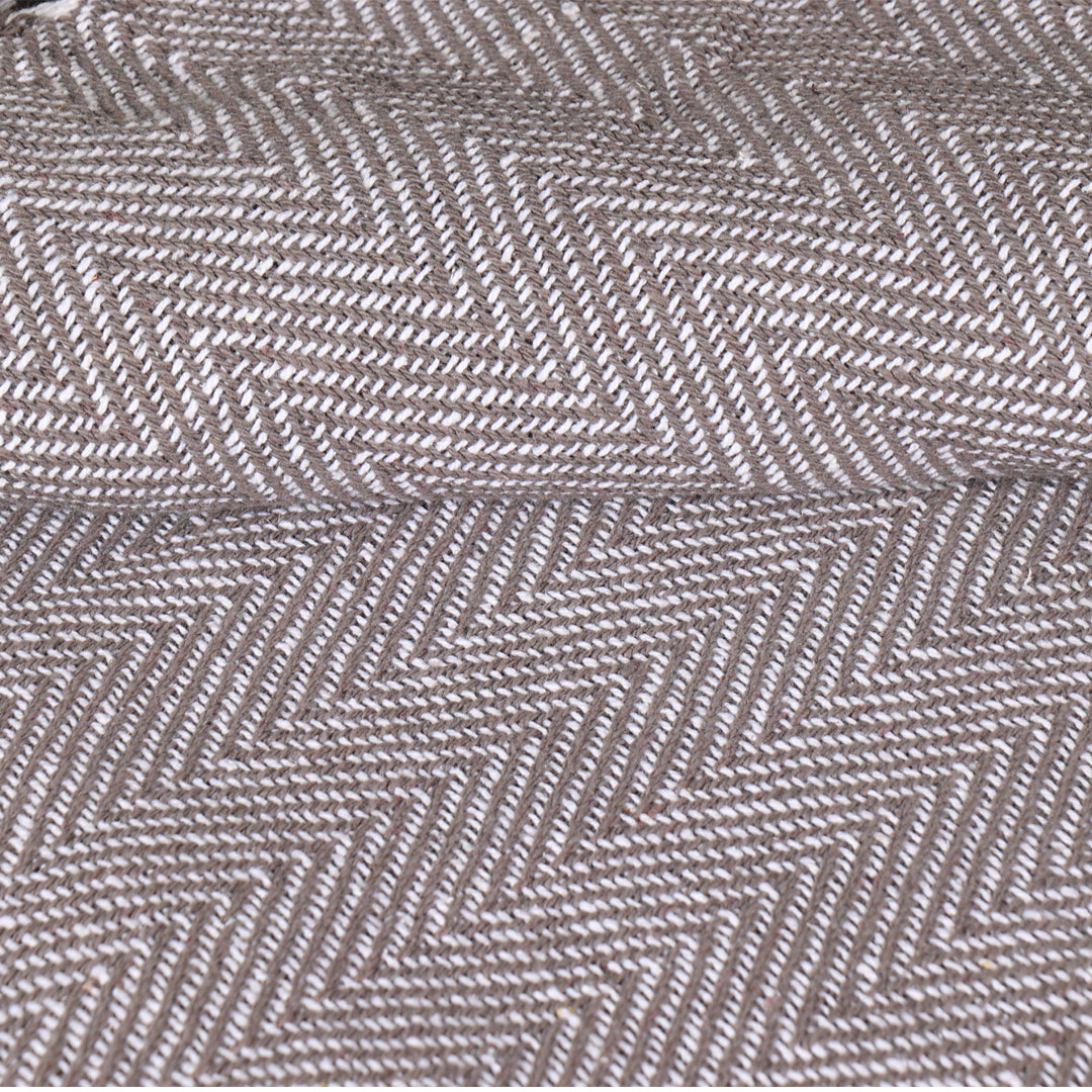 Granite-White XL Throw - Sashaa World
