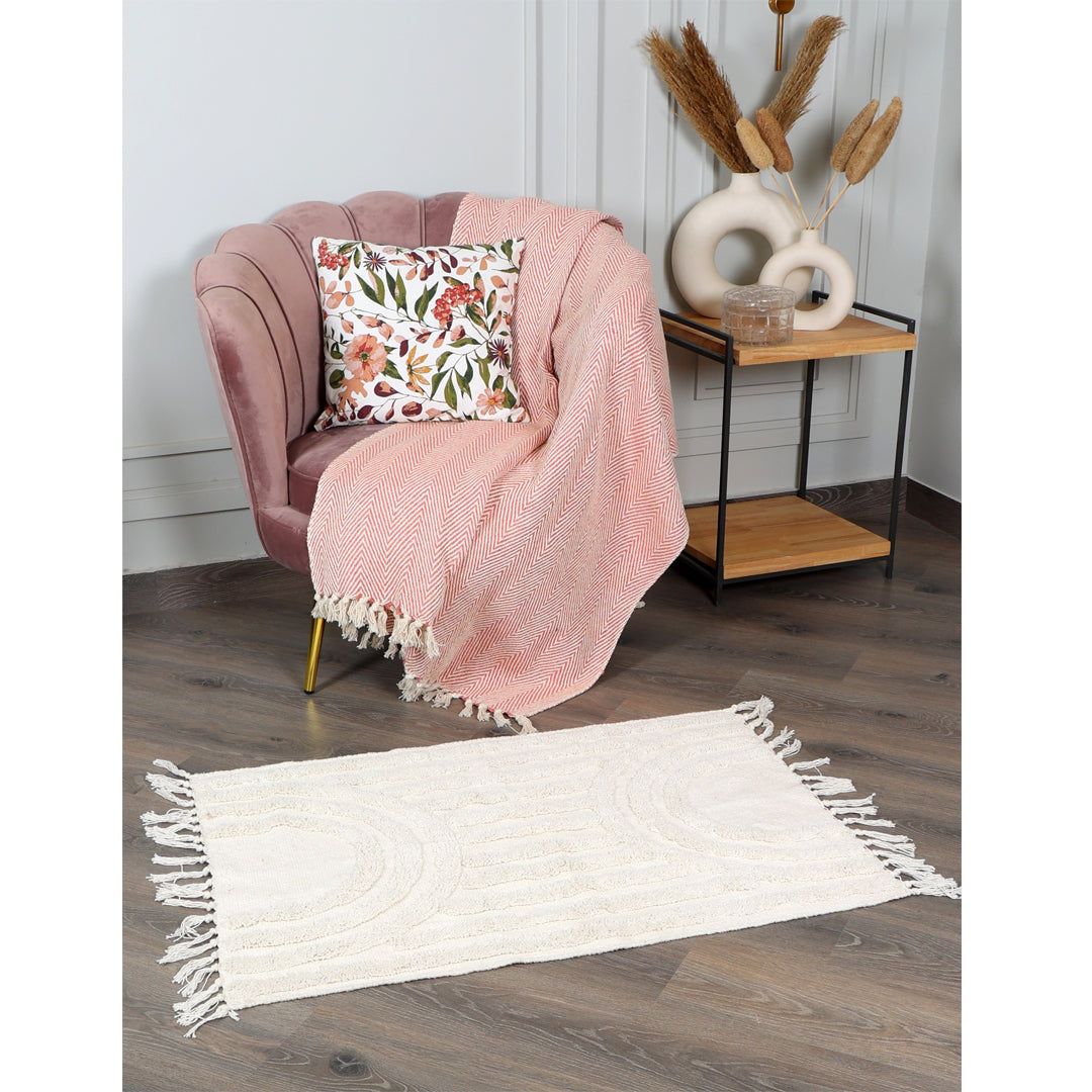 Cotton Tufted Rug in Ivory - Sashaa World