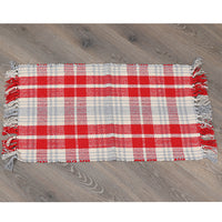Red & White Check Rug - Sashaaworld