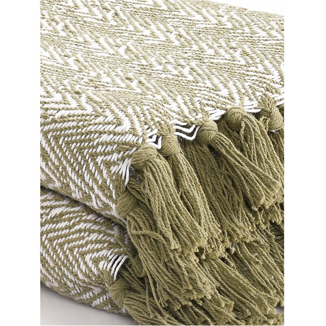 Nature-Inspired Herringbone Throw Blanket