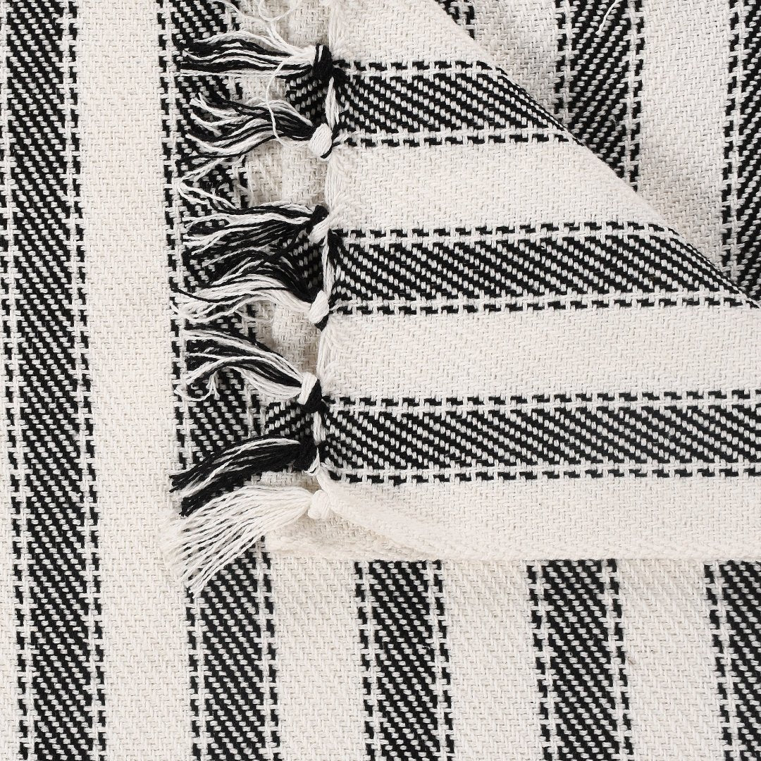 Striped Sofa Throw- sashaaworld