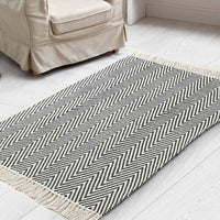 Reversible Rug with Tassels